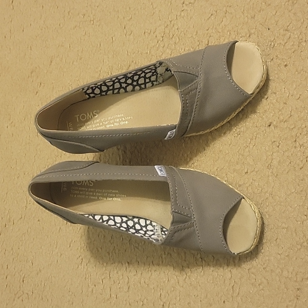 Tom's wedges